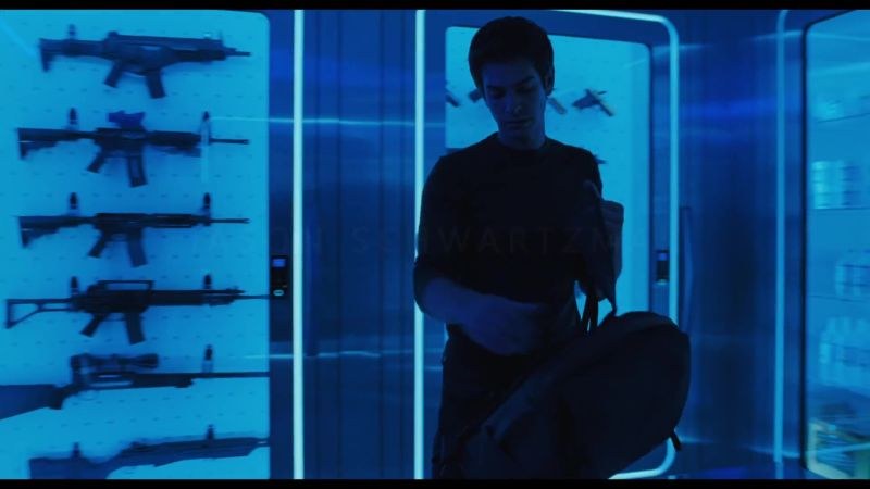 Artificial. Fotogramma dal trailer NEON.